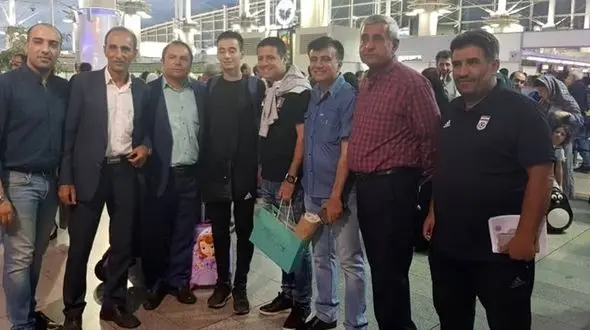 آخرین عکس از فغانی در خاک ایران ! / او را بدرقه نکردند