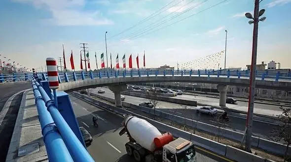 اولین پل هوشمند ضدبرف در تهران با کمک دانش بنیان‌ها