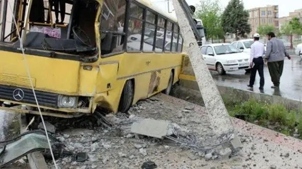 راننده اتوبوس پشت فرمان سکته کرد / فاجعه در میدان شوش تهران