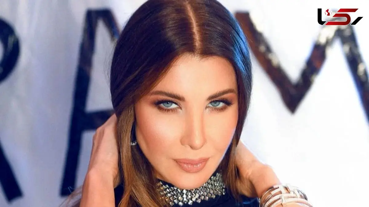 نانسی عجرم با استایل جدید روی جلد Vogue Arabia  / ژانویه ۲۰۲۶نانسی عجرم با این استایل همه را غافلگیر کرد؛ شروع متفاوت او برای سال جدید