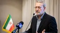  لاریجانی: برخی از مسئولان آمریکایی‌ گفته‌ اند که قصد ورود زمینی به ایران را دارند؛ بیایید منتظریم