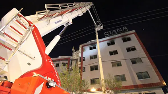 آتش سوزی در باشگاه ورزشی حادثه آفرید + تصاویر 