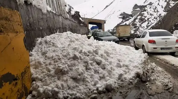 
احتمال کولاک برف در تهران/ کاهش دما تا ۱۲ درجه

