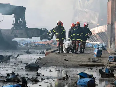 فیلم ها / یکسال از انفجار بندر شهید رجایی گذشت  / برخی روزها در حنجره زمان گیر می کنند