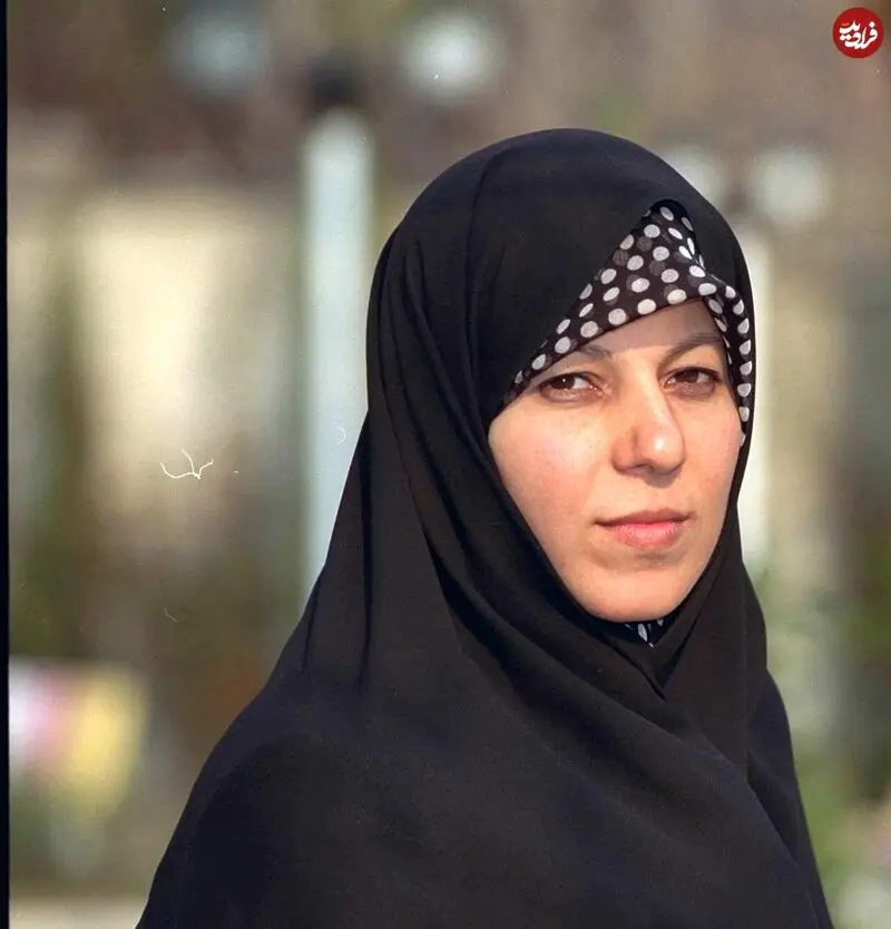 سفر در زمان؛ ظاهر «فائزه هاشمی دختر اکبر هاشمی رفسنجانی» در 25 سالگی؛ سال 76 