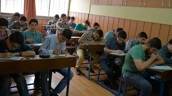 3 گام ضروری برای موفقیت والدین و دانش‌آموزان در زمان امتحانات