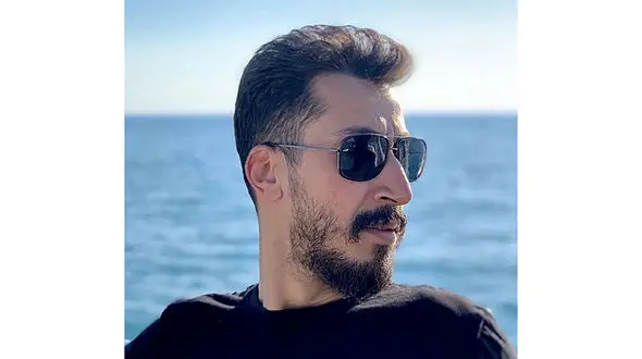 استایل بهرام افشاری لب دریا + عکس 