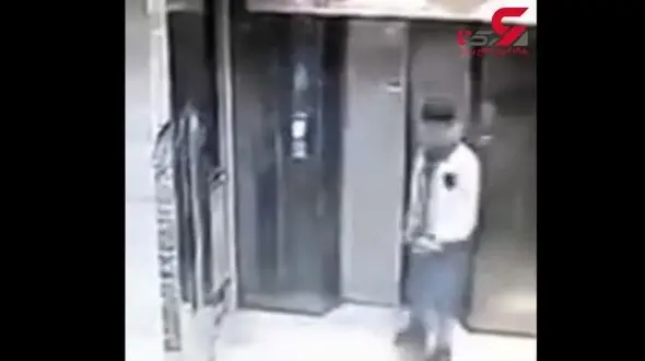 عاقبت وحشتناک حمله پسر جوان به آسانسور+ فیلم هولناک