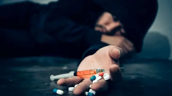 مرگ سیاه یک دزد شیطانی! / ناگفته ها تلخ مادر در کلانتری مشهد