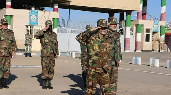 دشمن درصدد ضربه زدن و تجزیه ایران است