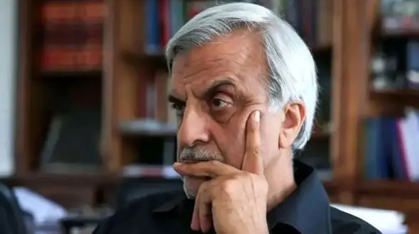 تندورهایی که پزشکیان را بنی صدر خطاب می کنند دلشان برای مملکت نسوخته