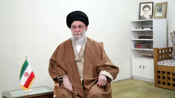 فیلم / موزیک ویدیویِ انگلیسی «خامنه‌ای کابوس دشمنان» در جهان طوفان به پا کرد ! / ببینید