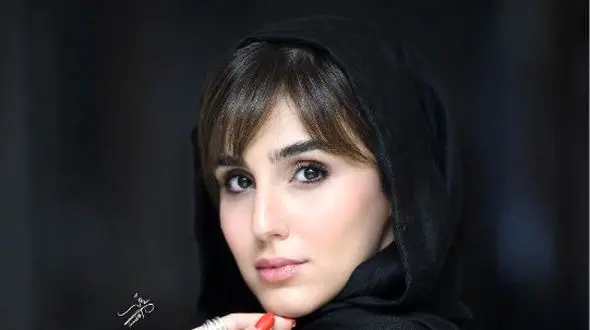 عکس‌ غیرمنتظره شیدا زخم کاری در یک خرابه!