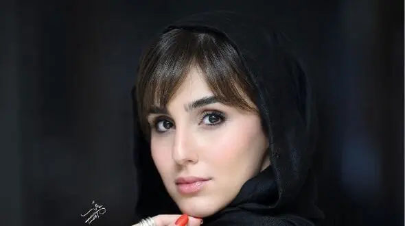 عکس‌ غیرمنتظره شیدا زخم کاری در یک خرابه!
