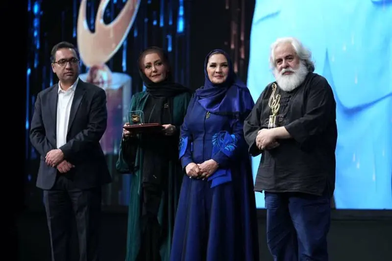شقایق فراهانی