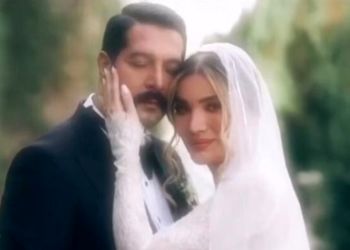 فیلم / سفر متین ستوده ، تازه عروس سینمای ایران به هندوستان بعد ازدواج با کامران تفتی  / ماه عسل نیست ها حالا ماه عسل کجا رفتن ....
