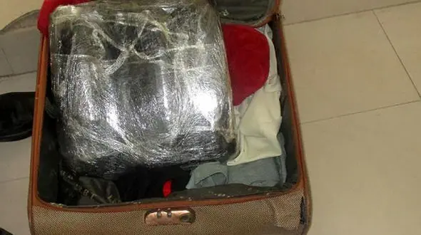  دستگیری مسافر اتوبوس با 10 کیلوگرم تریاک / در گیلان رخ داد