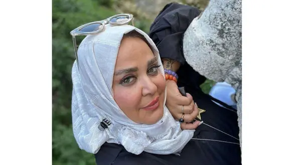 نیم رخ خیلی جوان  بهاره رهنما  در ۵۰ سالگی ! / اکسیر جوانی اش چیست ؟!