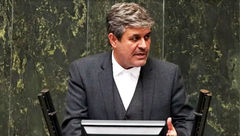 تاجگردون خط بطلان بر شایعه گرانی نان کشید: ۵۰۴ همت یارانه در بودجه ۱۴۰۵ برای گندم/ ولع وزارت نفت برای واردات بنزین را قطع کردیم