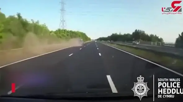 چپ کردن وحشتناک یک خودرو پس از کورس انداختن در اتوبان + فیلم