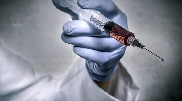 اقدام عجیب یک خلبان علیه کرونا + عکس