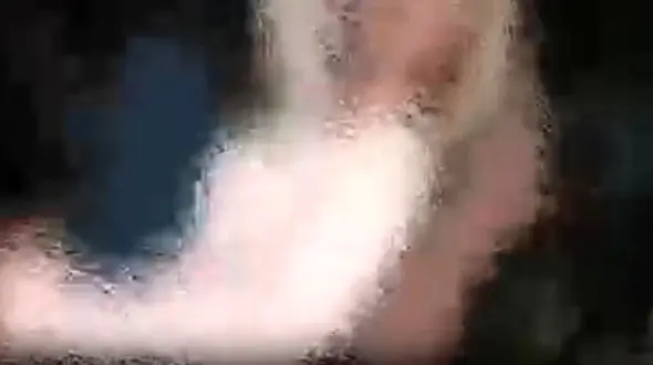 فیلم رقص برهنگی  زنان بی حجاب با مردان در مرکز عمومی / برخورد شدید در گرگان !