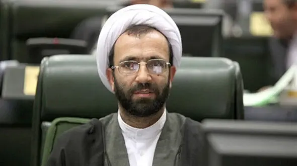 برخی مدیران روحانی به بهانه آلودگی هوا ساکن وین و ژنو شده‌اند/ آماده بررسی «ممنوع‌الخروجی مسئولان» هستیم