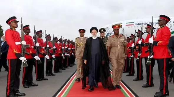 آیت الله  رئیسی وارد نایروبی شد