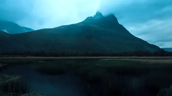 ببینید / نماهنگ بی کلام آرامش بخش با صدای پیانو و تصاویر طبیعت + فیلم