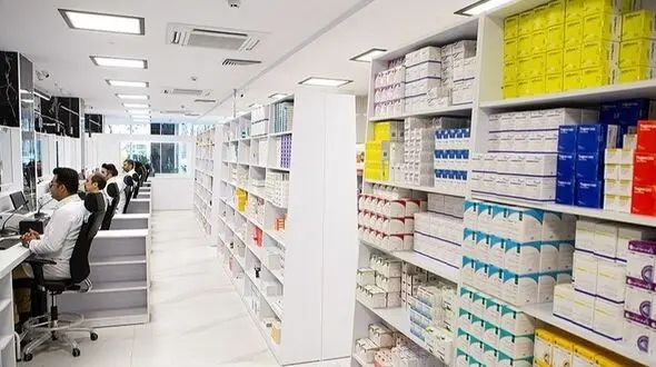 اولتیماتوم داروسازان به وزارت بهداشت: پایان صدور چک در خرید دارو از 15 دی