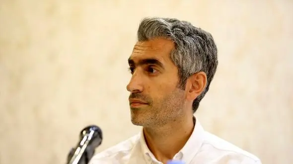 جباری خطاب به پیشکسوتان استقلال: دهانتان را ببندید!