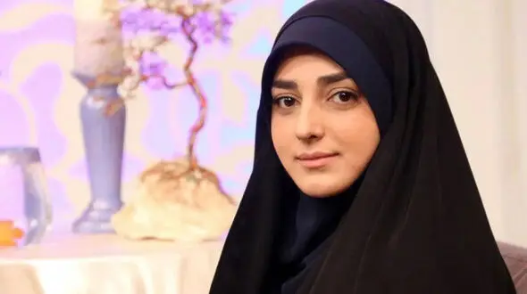 پیتزا پَزون ستاره سادات قطبی برای مهمون آقا صدرا/ دستتون طلا بانووو چه خوش رنگ و خوشمزه +عکس