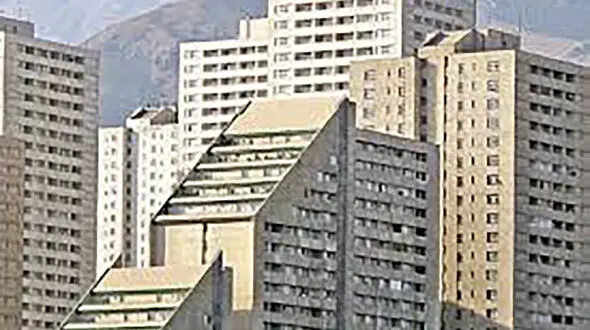 خودکشی هولناک پیرزن تهرانی در برج آتی ساز  