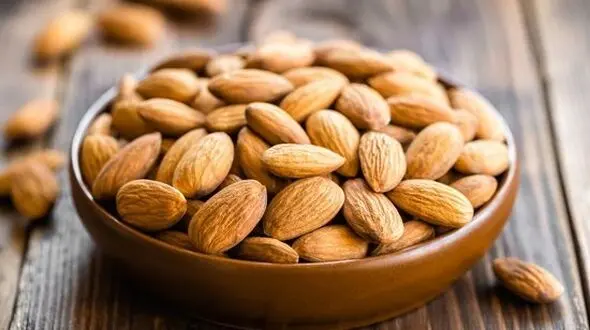پوستی زیبا تنها با خوردن چند خوراکی ساده