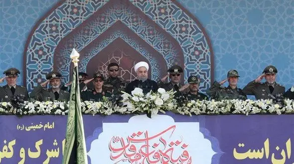 جنگ به ما آموخت در زمان سختی همه درکنار هم بایستیم