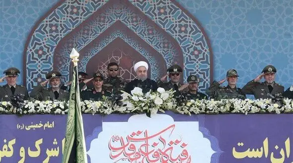 جنگ به ما آموخت در زمان سختی همه درکنار هم بایستیم