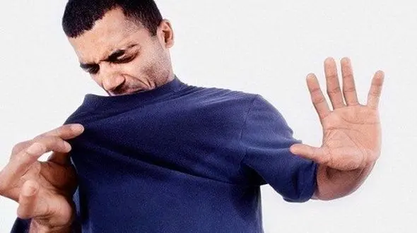 ترفندهای سنتی برای مبارزه با بوی بد بدن