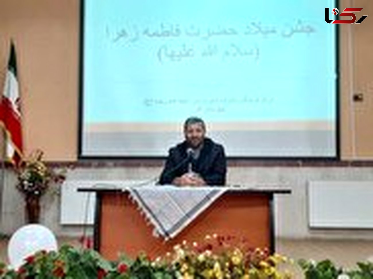 نقش زن هم در خانواده و هم در جامعه نقش کلیدی است