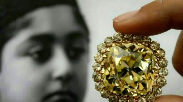 الماس احمد شاه قاجار به قیمت 3 میلیون دلار فروخته شد ! +عکس