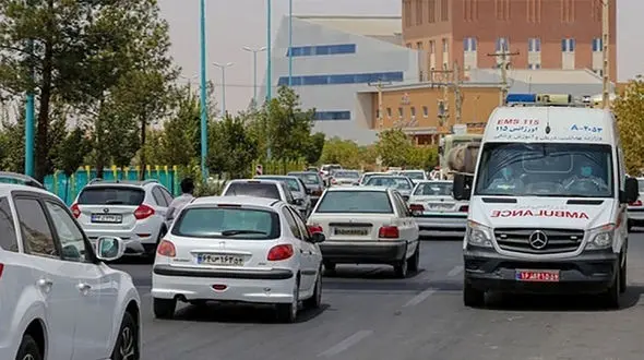 جریمه برای تعقیب کنندگان آمبولانس‌ها/ اقدام جدید پلیس در حمایت از اورژانس