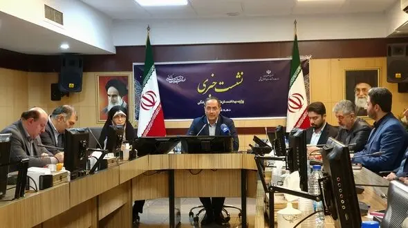  جذب 25 هزار نیروی انسانی متخصص در وزارت بهداشت در سال آینده /دریافت 90 میلیون دلار از بانک جهانی وام دریافت کردیم/72 پروژه بهداشتی تا پایان سال افتتاح می شود