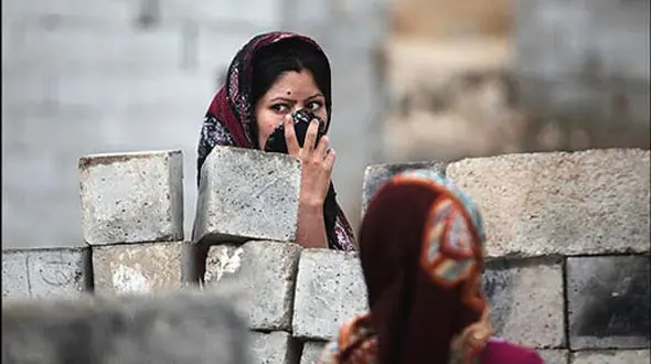 وضعیت زنان حاشیه نشین تهران، نگران کننده است