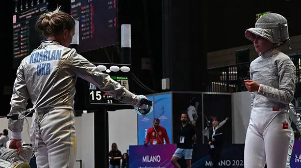 امتیاز ویژه برای شمشیرباز اوکراینی که با حریف روسی دست نداد