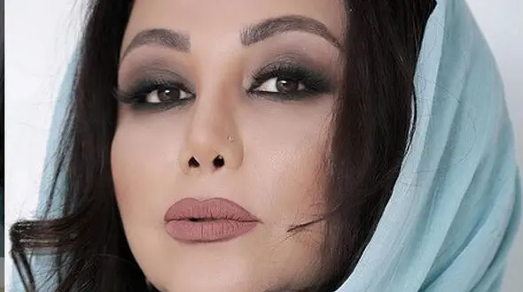 بهنوش بختیاری در خودروی لاکچری 