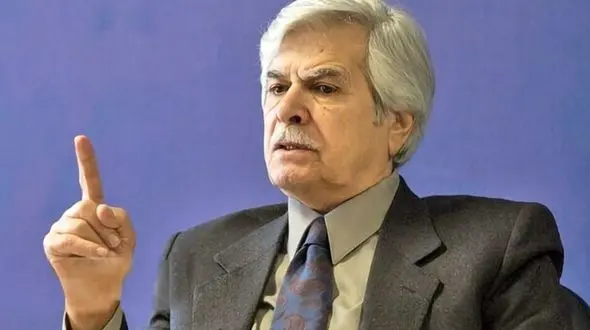 کسری بودجه 60 درصدی در سال 1403 / قیمت دلار به 70 هزار تومان می رسد