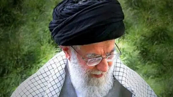 پزشک رهبری انقلاب: همسر حضرت آقا به خانواده افراد محروم سرکشی می‌کند بدون این‌که کسی بداند ایشان چه کسی هستند