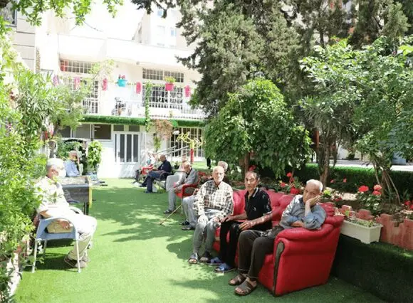 خانه سالمندان خصوصی چه وضعیتی دارد؟/ مهدی صمیمی :بیشترین دغدغه سالمندان احساس رهاشدگی و فراموش شدن بود