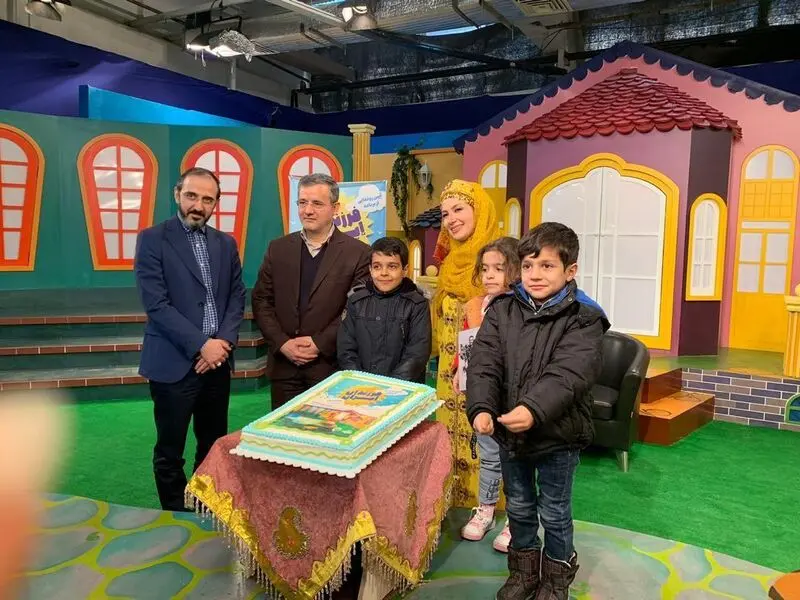 «خاله شادونه» با برنامه جدید روی آنتن جام جم می رود