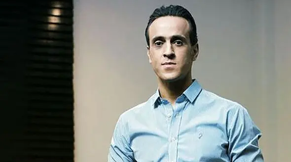 واکنش زیبای علی کریمی به حادثه تلخ روز چهلم مهسا امینی ! / از اعتراضات تا شاهچراغ !