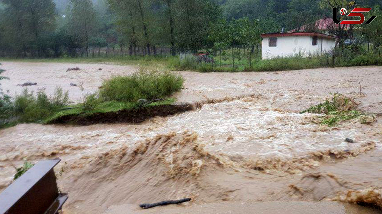4 نفر در سیلاب  استان گیلان ناپدید شدند / 11 استان درگیر سیل و آب گرفتگی